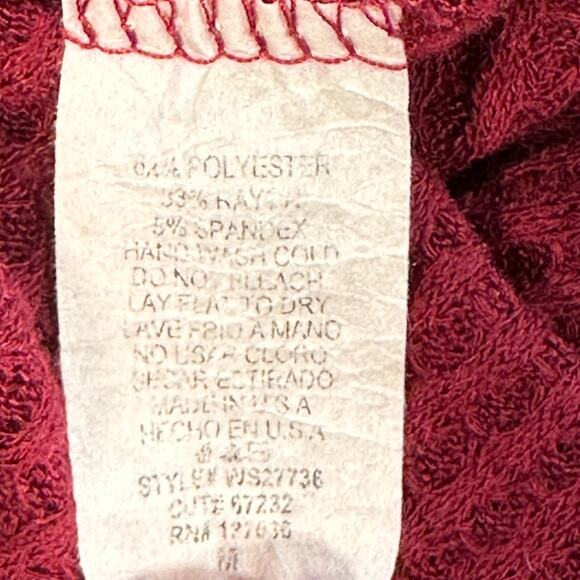 Altar’d State Waffle Knit Shirt Size Medium Burgundy V-Neck Long Sleeve - Picture 9 of 9
